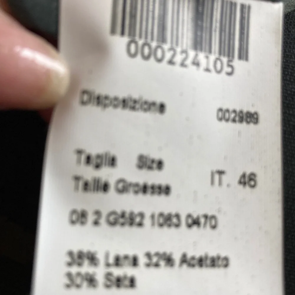 Italian Designer Piazza Sempione green wool crepe and silk blend suit, size 10 - Picture 5 of 5